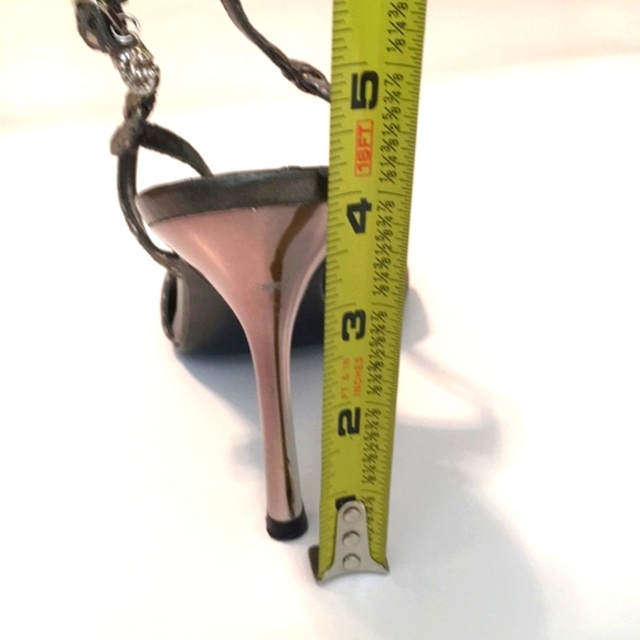 Guess dress shoes w snake-like texture - Picture 6 of 7